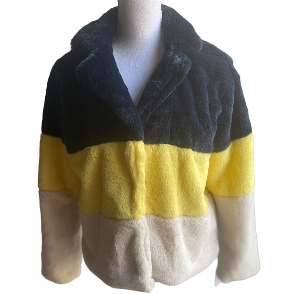 Angel Kiss Striped Faux Fur Jacket